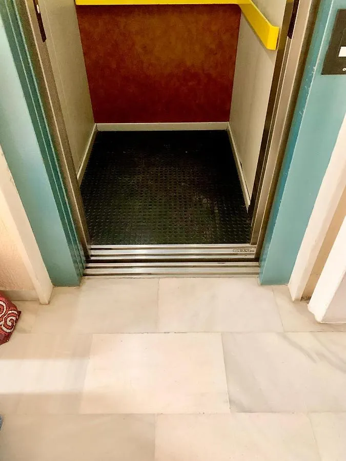 Ana'S Apartment Parking Gratuito Malaga Spain