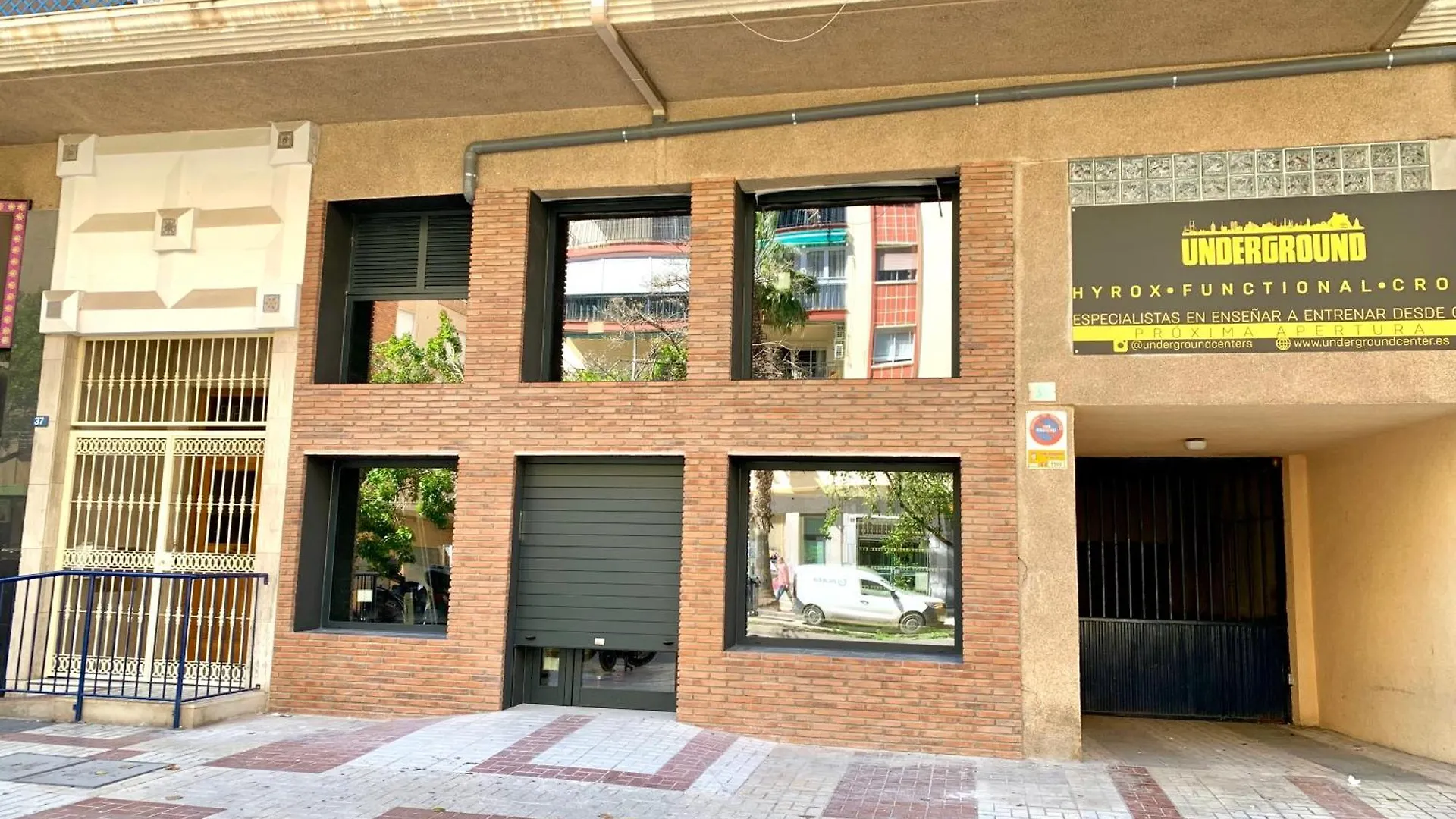 Ana\'S Apartment Parking Gratuito location